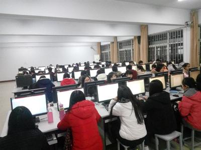 青年志愿者聯(lián)合會(huì)舉辦辦公軟件培訓(xùn)活動(dòng)，提升技術(shù)服務(wù)能力